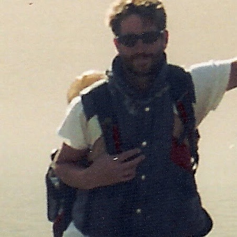 Meet your Posher, Adam